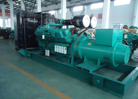 新兴800kw康明斯柴油发电机组图片 新兴800kw康明斯柴油发电机组图片